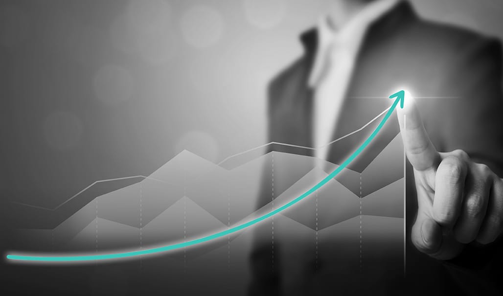 Understanding the risks and returns of an IFISA and Stocks and Shares